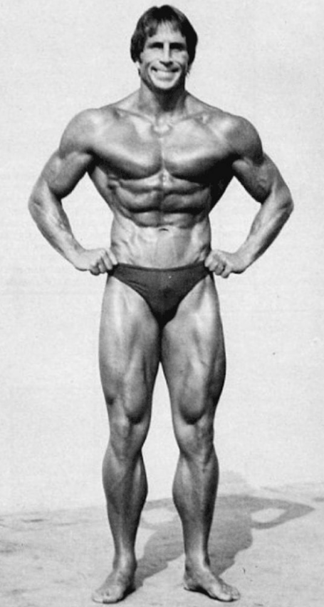 steve davis bodybuilder good posture